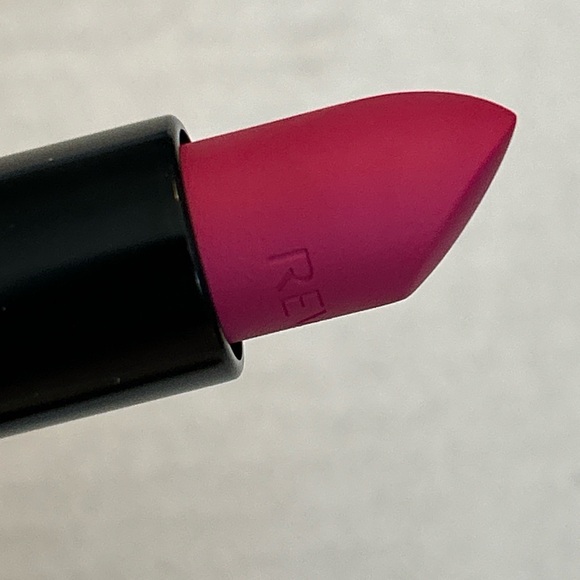 Revlon Lipstick #005 Fire & Ice Shine - Picture 3 of 10